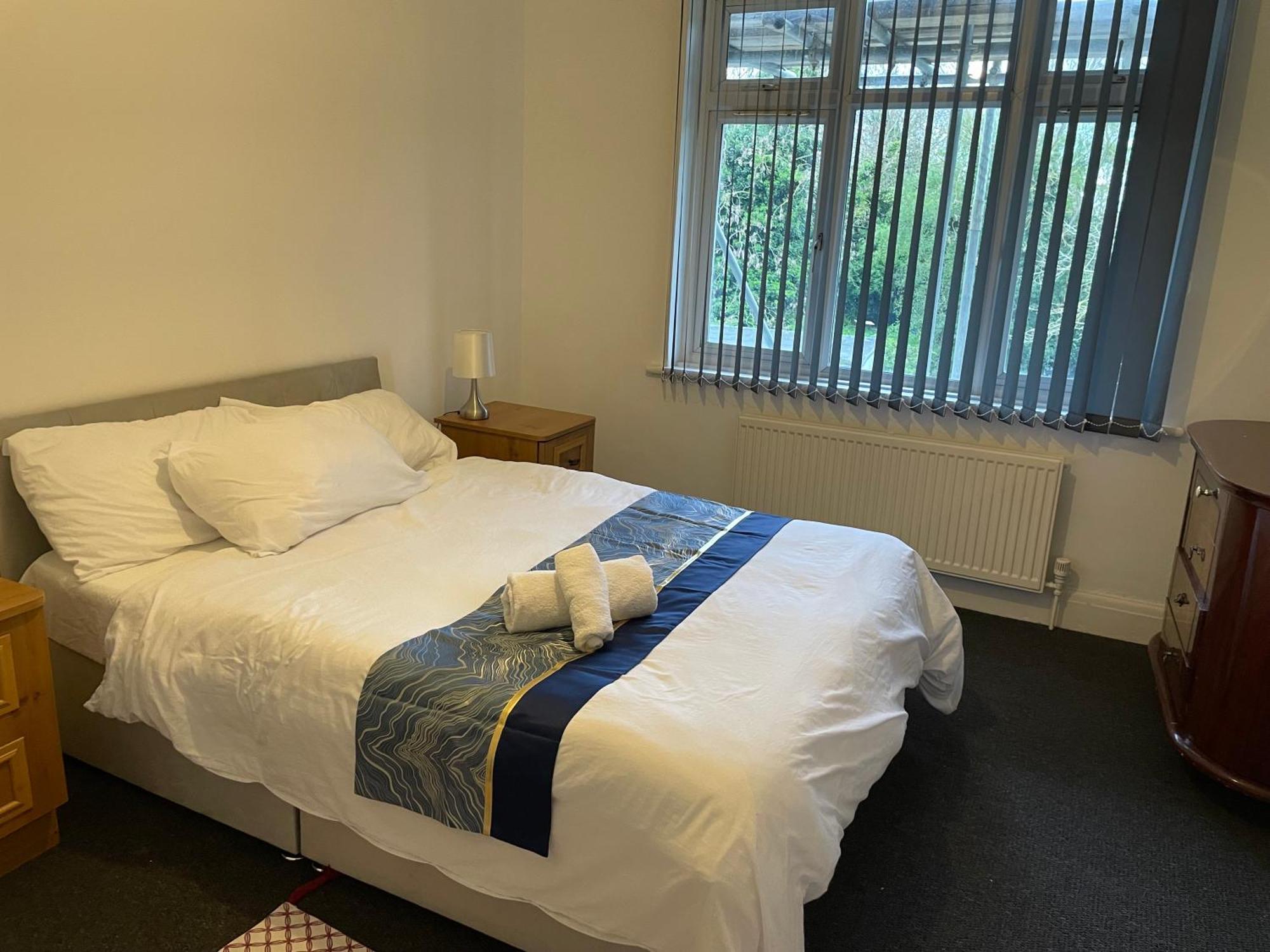 5 Bed 5Mins From Wembley Stadium Londra Exterior foto